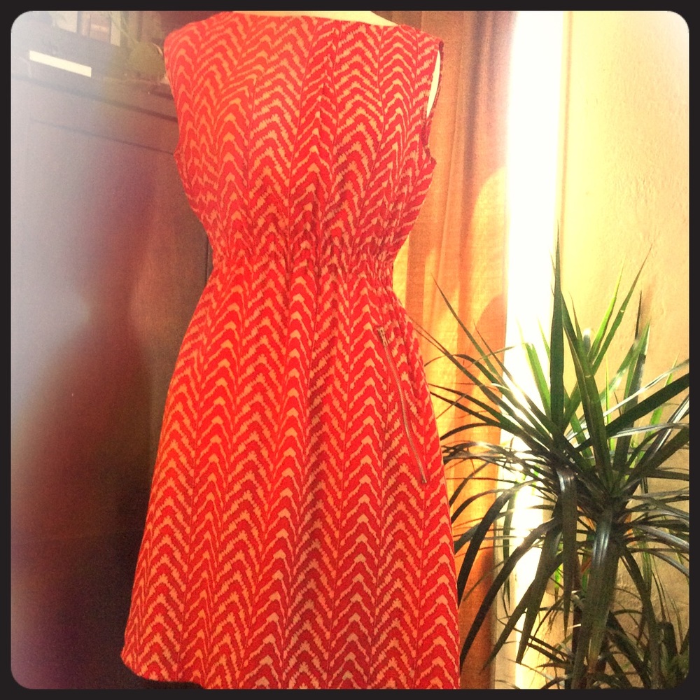 Excellent condition red & tan sleeveless dress